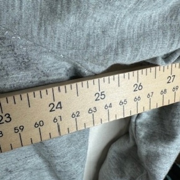 Torrid Women's Plus Size 3 Gray Metallic Crackle Knit Top Long Sleeve (US 3X) - Picture 5 of 7